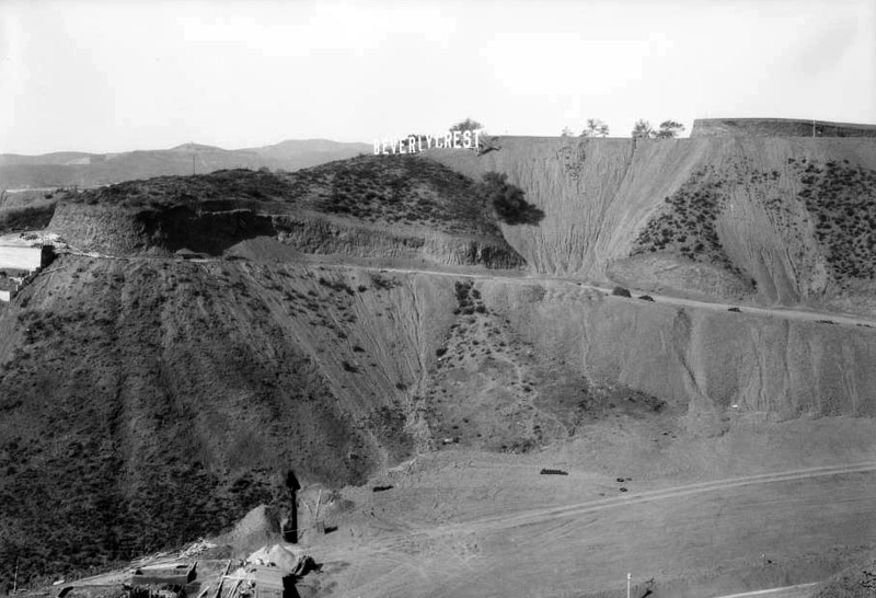 Illustration for article titled Before the Hollywood Sign Found Fame, Others Signs Dotted LA's Hillsides